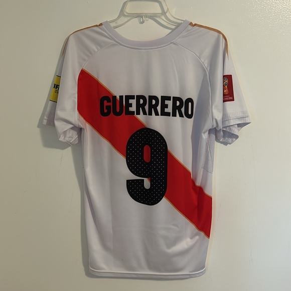 2018 FIFA World Cup Peru #9 Paolo Guerrero Jersey. Made In Peru Size M - Picture 6 of 8